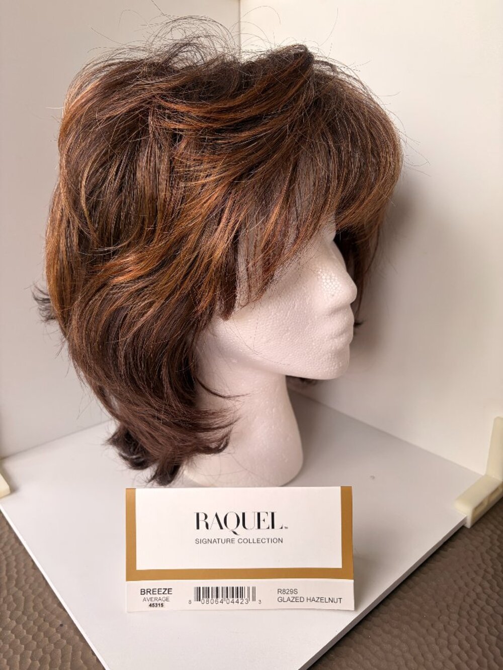 NWT Raquel Welch BREEZE Synthetic Wig in Glazed Hazelnut R8/29S